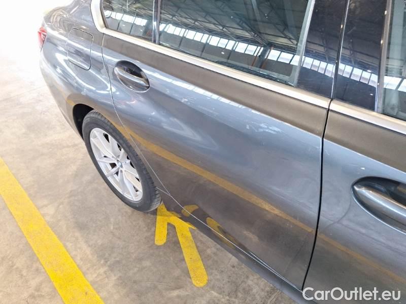 Bmw  Serie 3 BMW  / 2018 / 4P / BERLINA 320D 48V BUSINESS ADVANTAGE AUTO #54