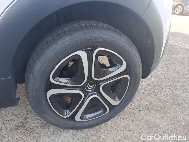 Citroen  C3 CITROEN  / 2020 / 5P / BERLINA BLUEHDI 100 SeS FEEL PACK #73