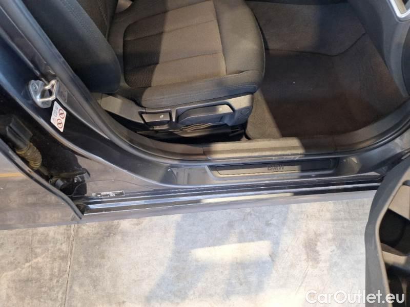 Bmw  Serie 3 BMW  / 2018 / 4P / BERLINA 320D 48V BUSINESS ADVANTAGE AUTO #130