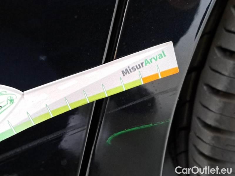Bmw  Serie 3 BMW  / 2018 / 4P / BERLINA 318D BUSINESS ADVANTAGE AUTOMATICA #66