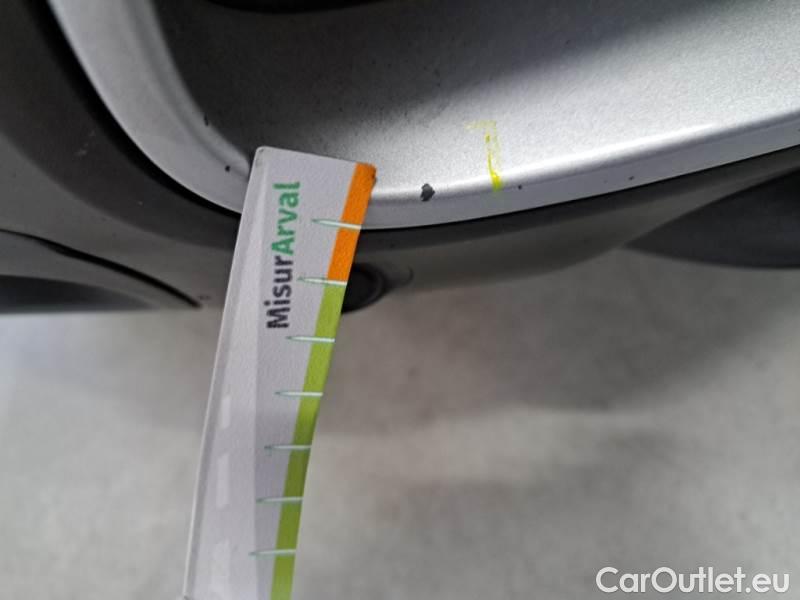 Citroen  C5 CITROEN  AIRCROSS / 2018 / 5P / SUV BLUEHDI 130 SeS BUSINESS EAT8 #34