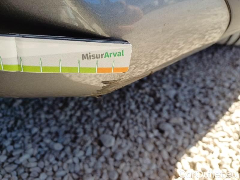 Citroen  C3 CITROEN  AIRCROSS / 2017 / 5P / SUV PURETECH 130 SeS SHINE EAT6 #22