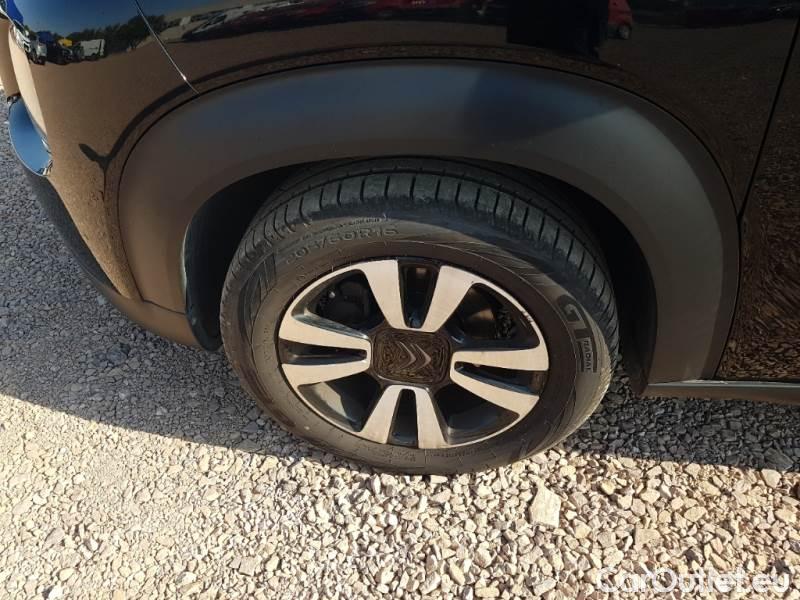 Citroen  C3 CITROEN  AIRCROSS / 2017 / 5P / SUV PURETECH 110 SeS SHINE #93