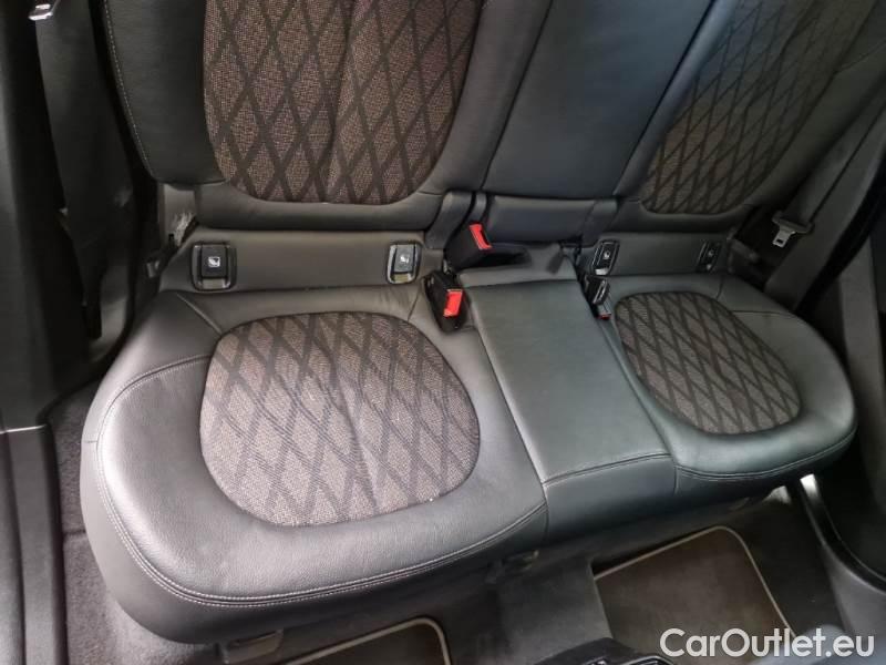 Bmw  X1 BMW  / 2019 / 5P / SUV SDRIVE 16D XLINE #16