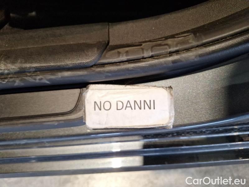 Bmw  Serie 3 BMW  / 2018 / 4P / BERLINA 320D 48V BUSINESS ADVANTAGE AUTO #114