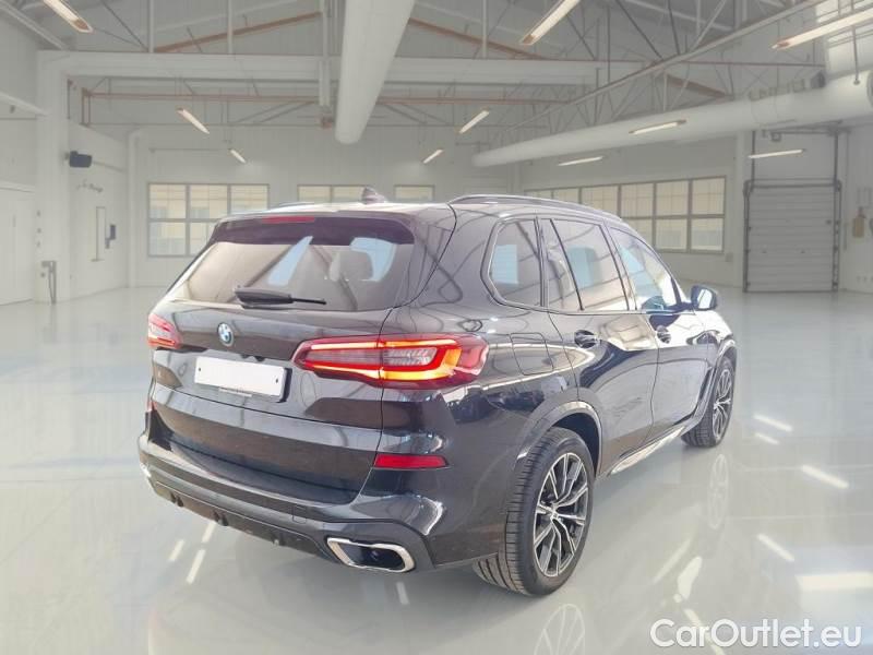 Bmw  X5 BMW  / 2018 / 5P / SUV XDRIVE 30D MH48V MSPORT AUTOM. #2