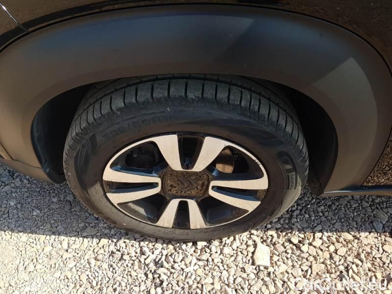 Citroen  C3 CITROEN  AIRCROSS / 2017 / 5P / SUV PURETECH 110 SeS SHINE #20