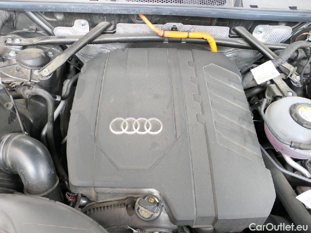 Audi  Q5  55 TFSI e quattro S line 2.0 TFSI 270KW AT7 E6d #18