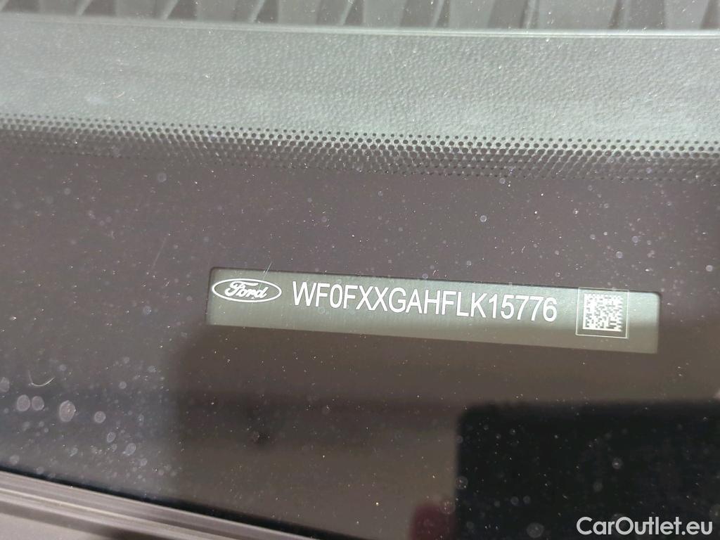Ford  Fiesta  Cool & Connect 1.1 55KW MT5 E6dT #4