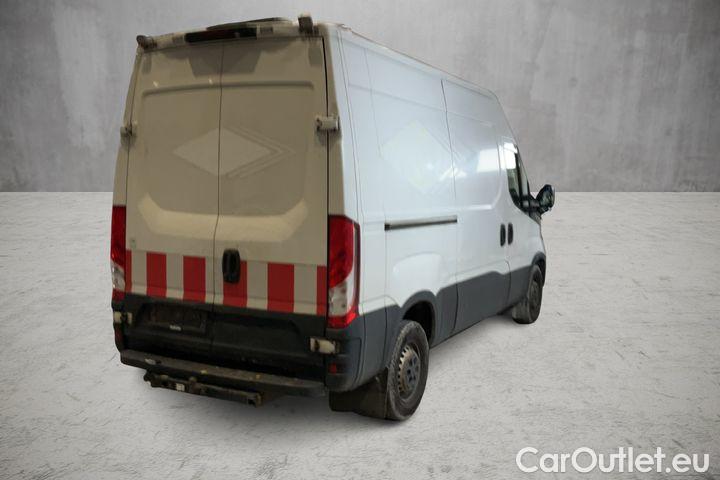 Iveco  Daily Iveco  2.3 35S16V L2H2 10.8M3 AUTO 4d #3