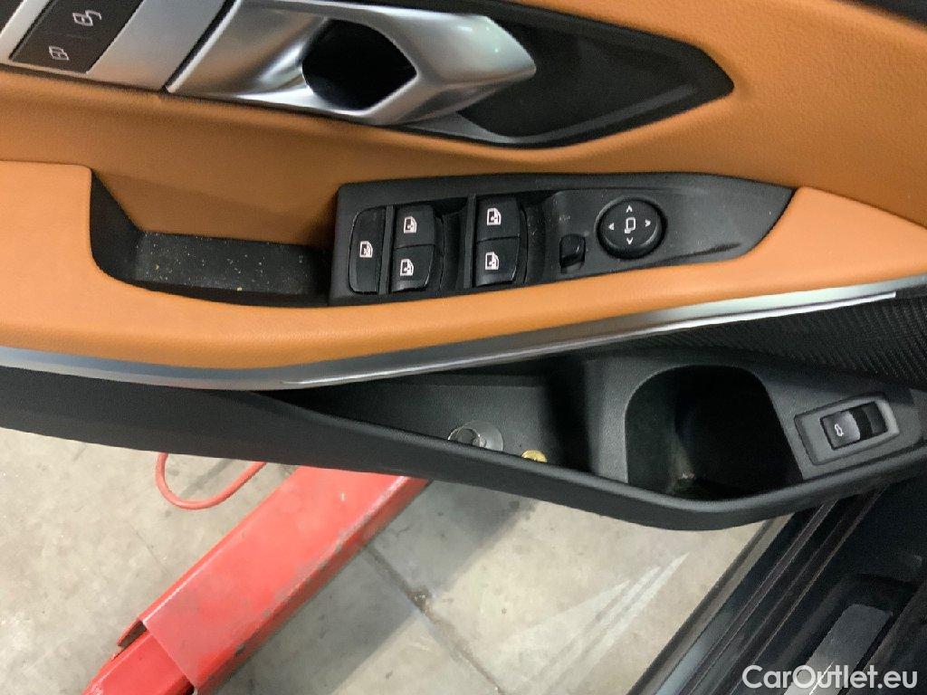 Bmw  Serie 3 Baureihe 3 Touring 318 d Sport Line 2.0 110KW AT8 E6d #20
