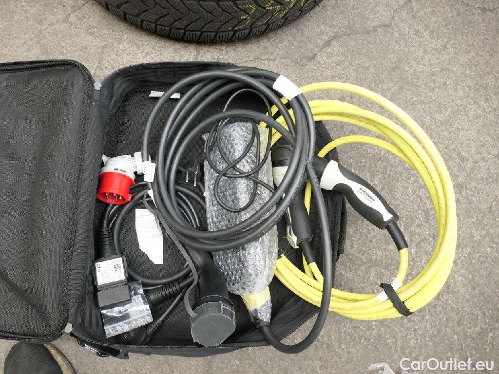 Audi  Q5  55 TFSI e quattro S line 2.0 TFSI 270KW AT7 E6d #48