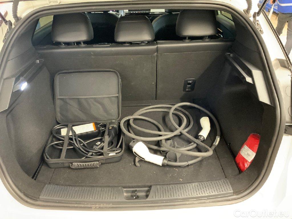 MG  EHS MG MG4 Luxury 5d 150kW #10