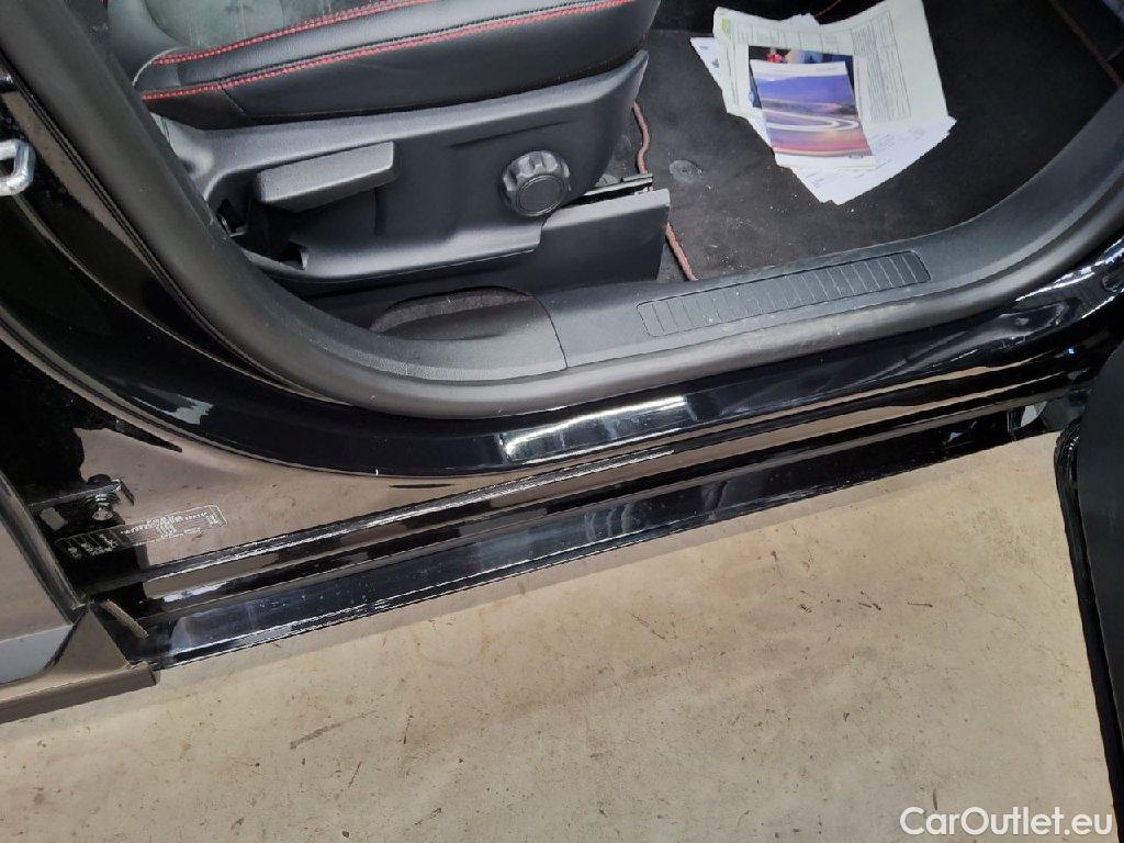 Ford  Kuga  Plug-In Hybrid ST-Line X 2.5 165KW ATV E6d #55