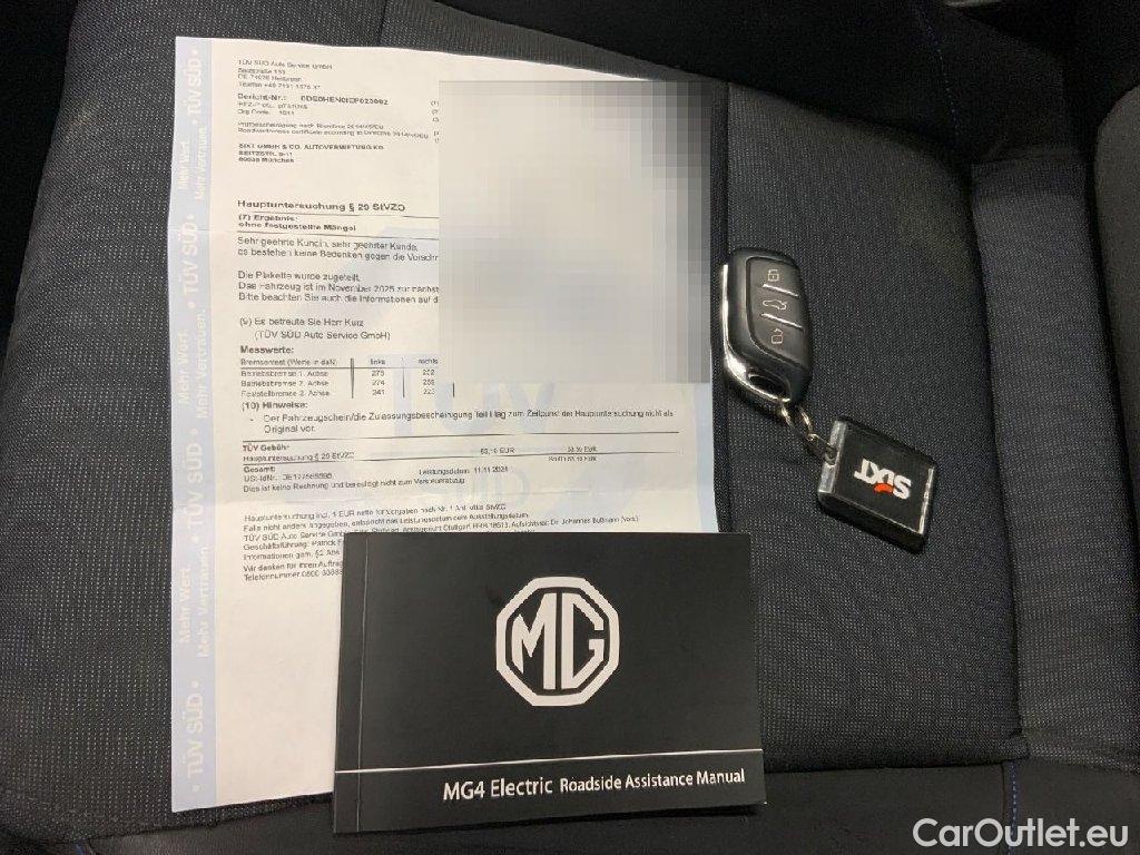 MG  EHS MG MG4 Luxury 5d 150kW #13