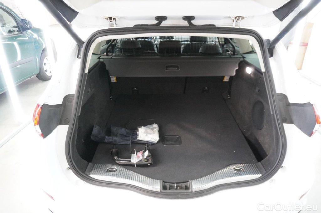 Ford  Mondeo  Turnier Titanium 2.0 EcoBlue #10