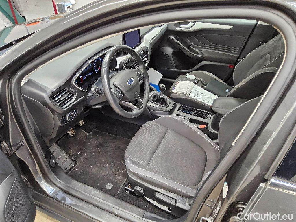 Ford  Focus  Turnier Cool & Connect 1.5 EcoBlue 88KW MT6 E6dT #4