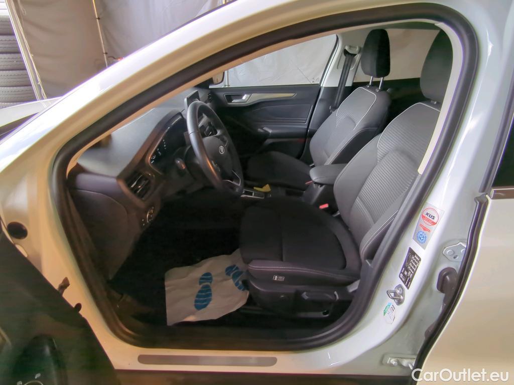 Ford  Focus  Turnier Titanium 2.0 EcoBlue 110KW AT8 E6dT #18