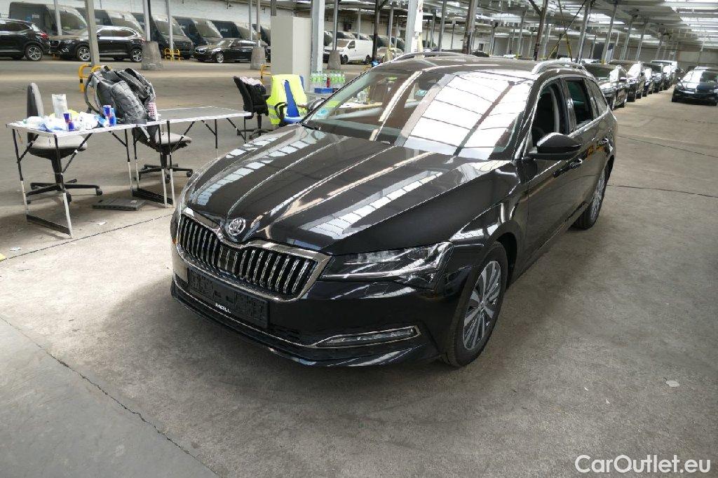 Skoda  Superb  Combi Style 2.0 TDI 110KW AT7 E6d #1