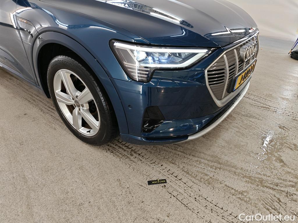 Audi  E-TRON Audi  50 quattro launch edition plus 5d #35