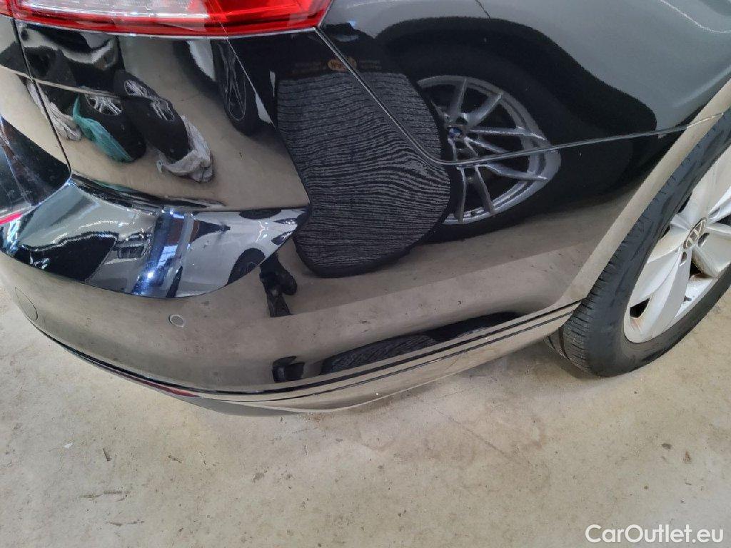 Volkswagen  Passat  Variant 2.0 TDI 110KW AT7 E6d #30