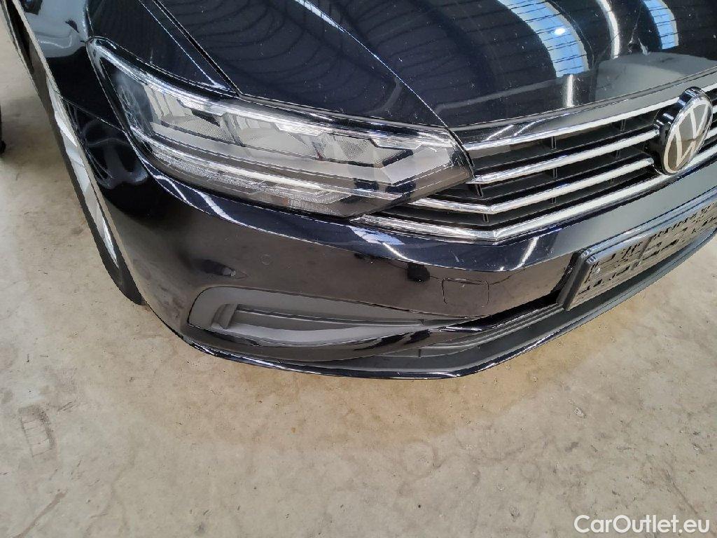 Volkswagen  Passat  Variant 2.0 TDI 110KW AT7 E6d #27