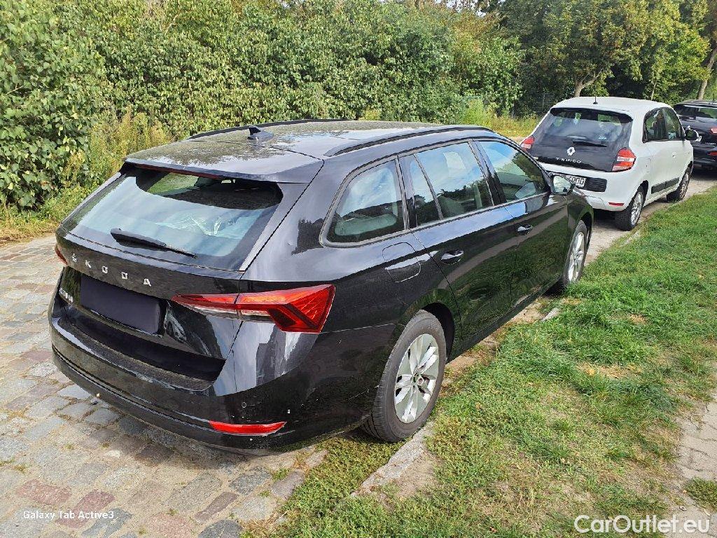 Skoda  Octavia  Combi Ambition 2.0 TDI 85KW MT6 E6d #2