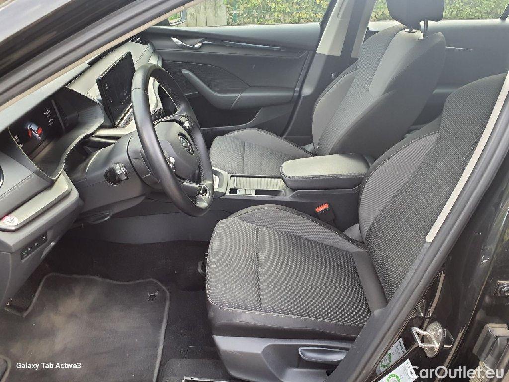 Skoda  Octavia  Combi Ambition 2.0 TDI 85KW MT6 E6d #4