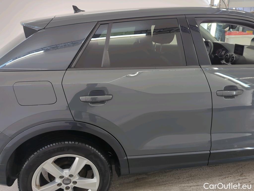 Audi  Q2 Audi  35 TFSI S tronic epic 5d #21