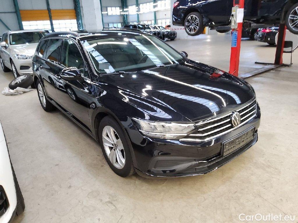 Volkswagen  Passat  Variant 2.0 TDI 110KW AT7 E6d #8