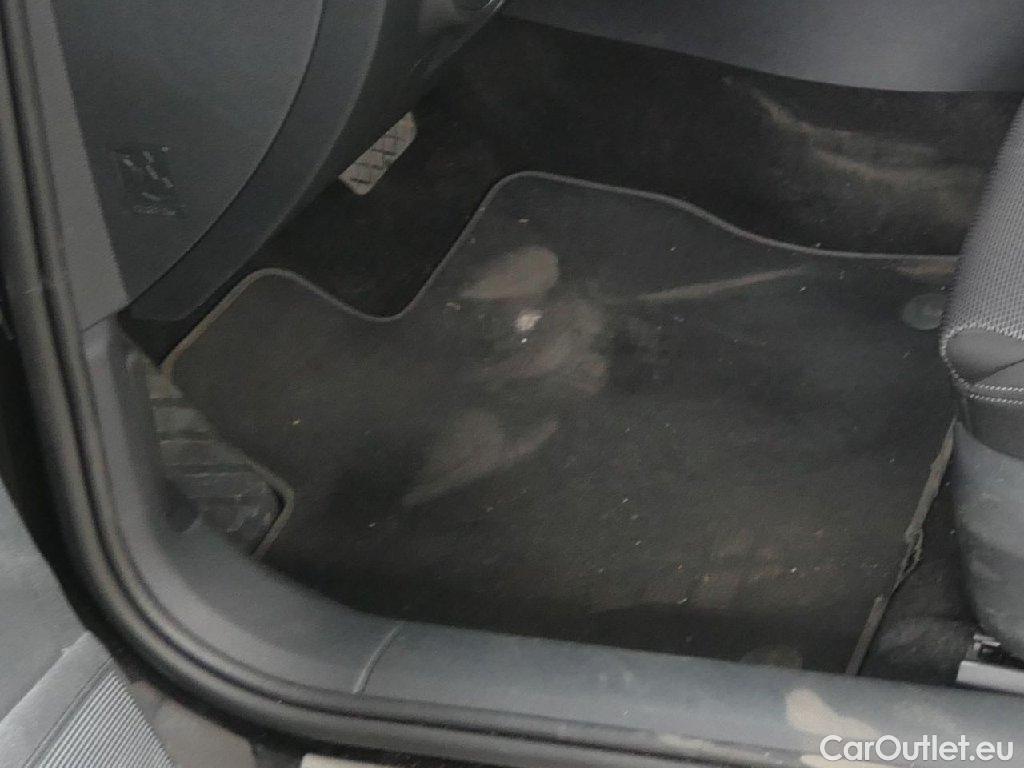 Skoda  Superb  Combi Style 2.0 TDI 110KW AT7 E6d #16