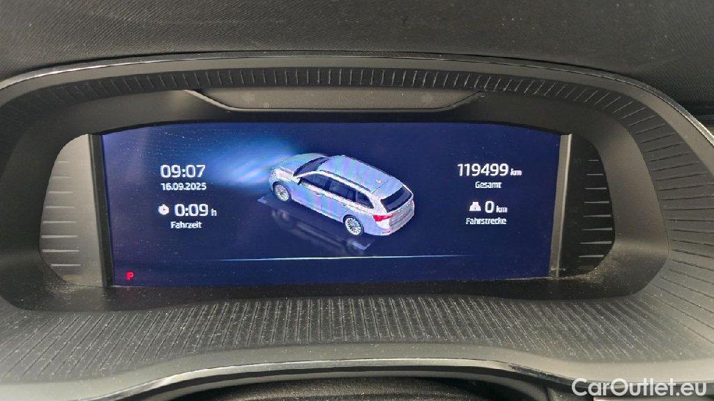 Skoda  Octavia  Combi Ambition 2.0 TDI 110KW AT7 E6d #6