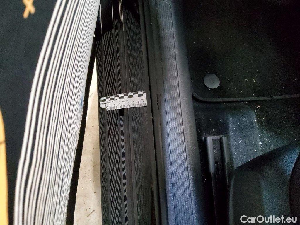 Volkswagen  Passat  Variant 2.0 TDI 110KW AT7 E6d #47