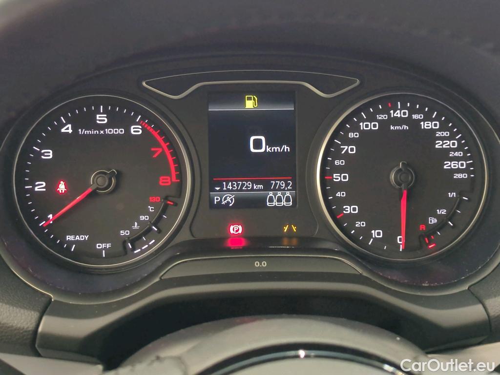Audi  Q2 Audi  35 TFSI S tronic epic 5d #7