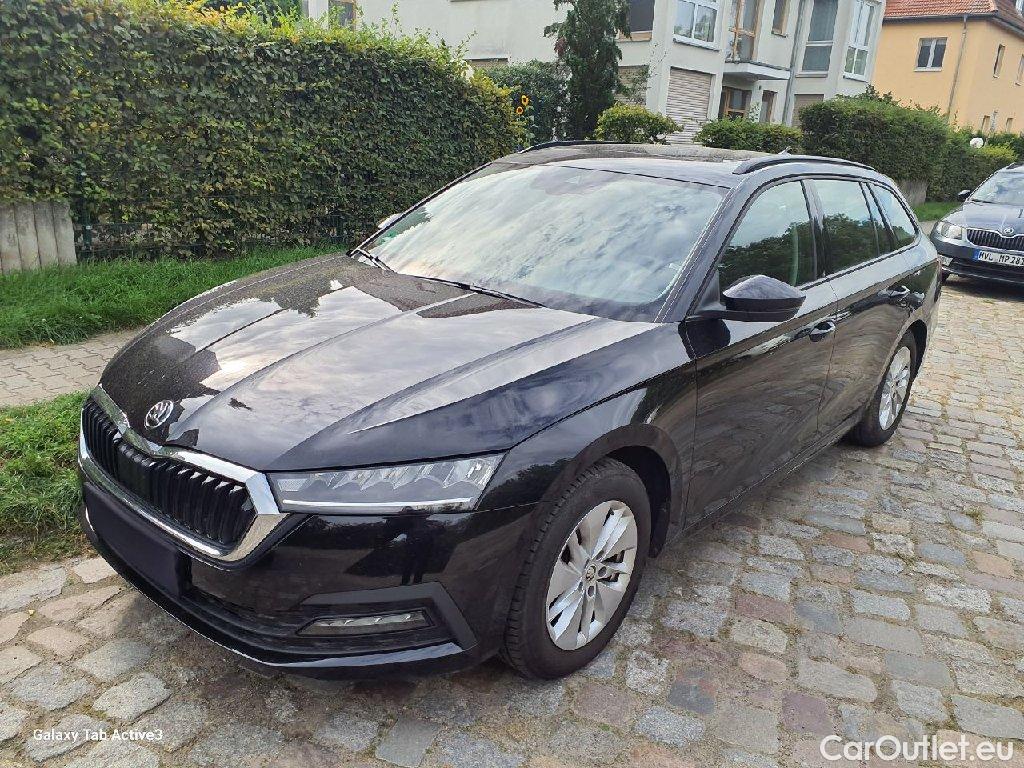 Skoda  Octavia  Combi Ambition 2.0 TDI 85KW MT6 E6d #1
