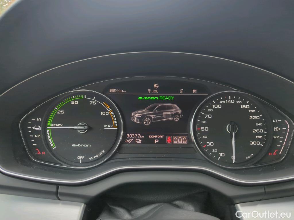 Audi  Q5 Audi  55 TFSI e quattro S tronic Competition 5d #14