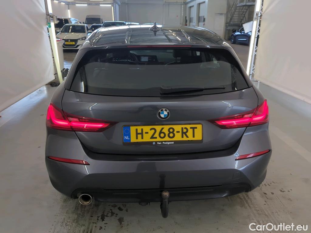 Bmw  Serie 1 BMW 1 18iA 5d Corporate Executive Sport #21