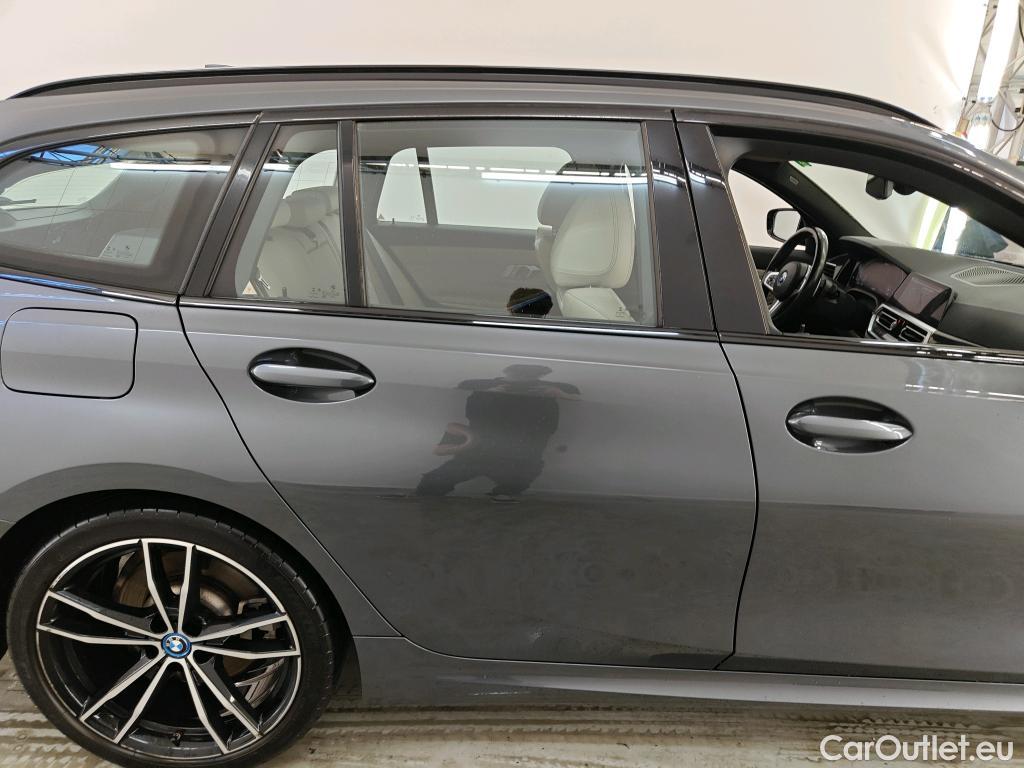 Bmw  Serie 3 BMW 3 Serie Touring 320e Business Edition Plus 5d + M-Sport + Shadowline #24