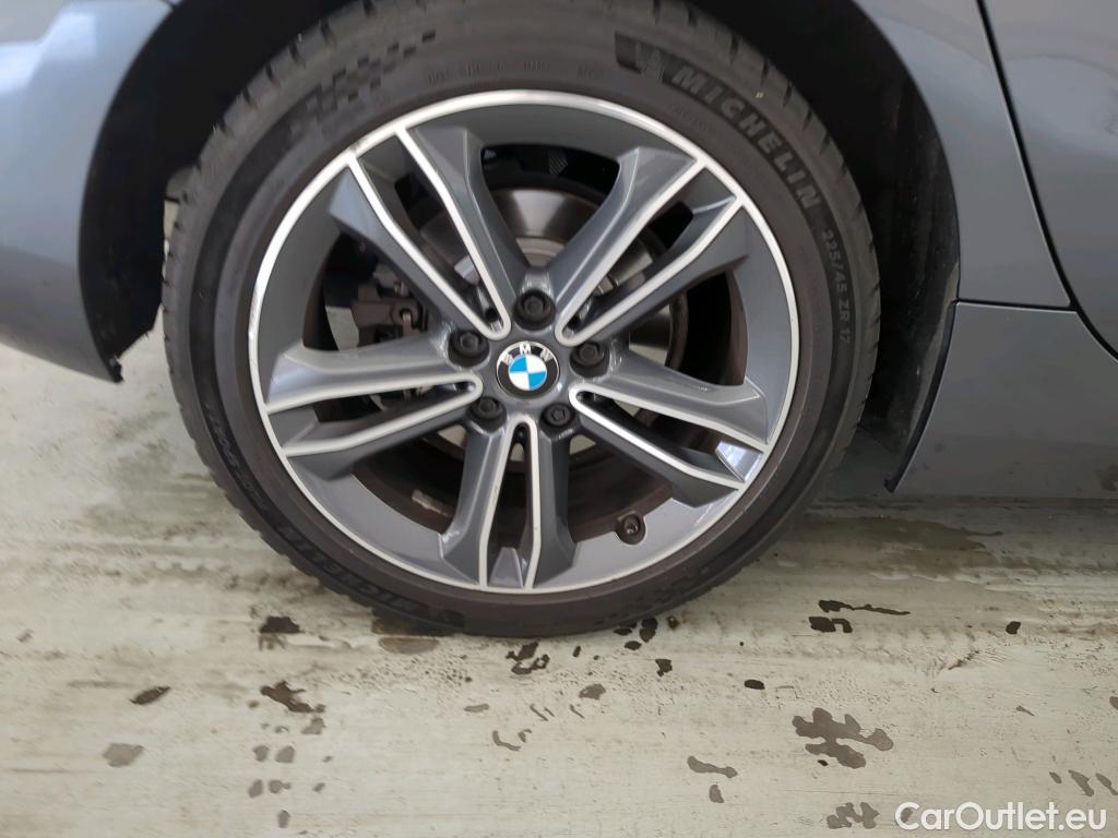 Bmw  Serie 1 BMW 1 18iA 5d Corporate Executive Sport #37