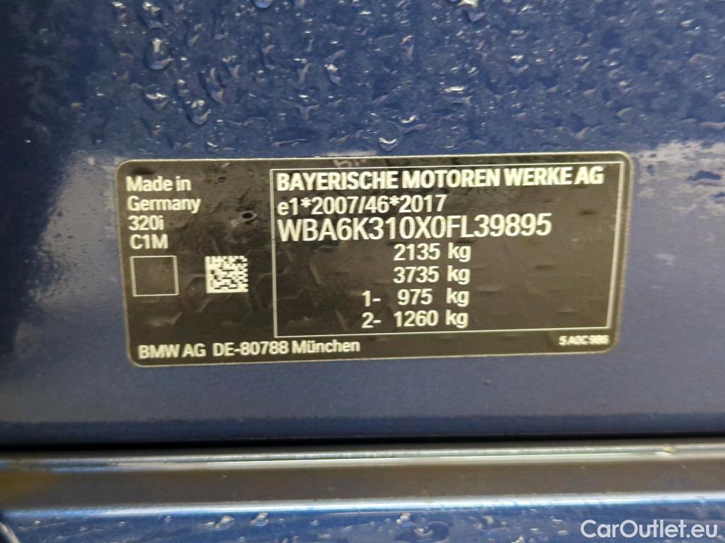 Bmw  Serie 3 BMW 3 Serie Touring 320iA Sport Line #6