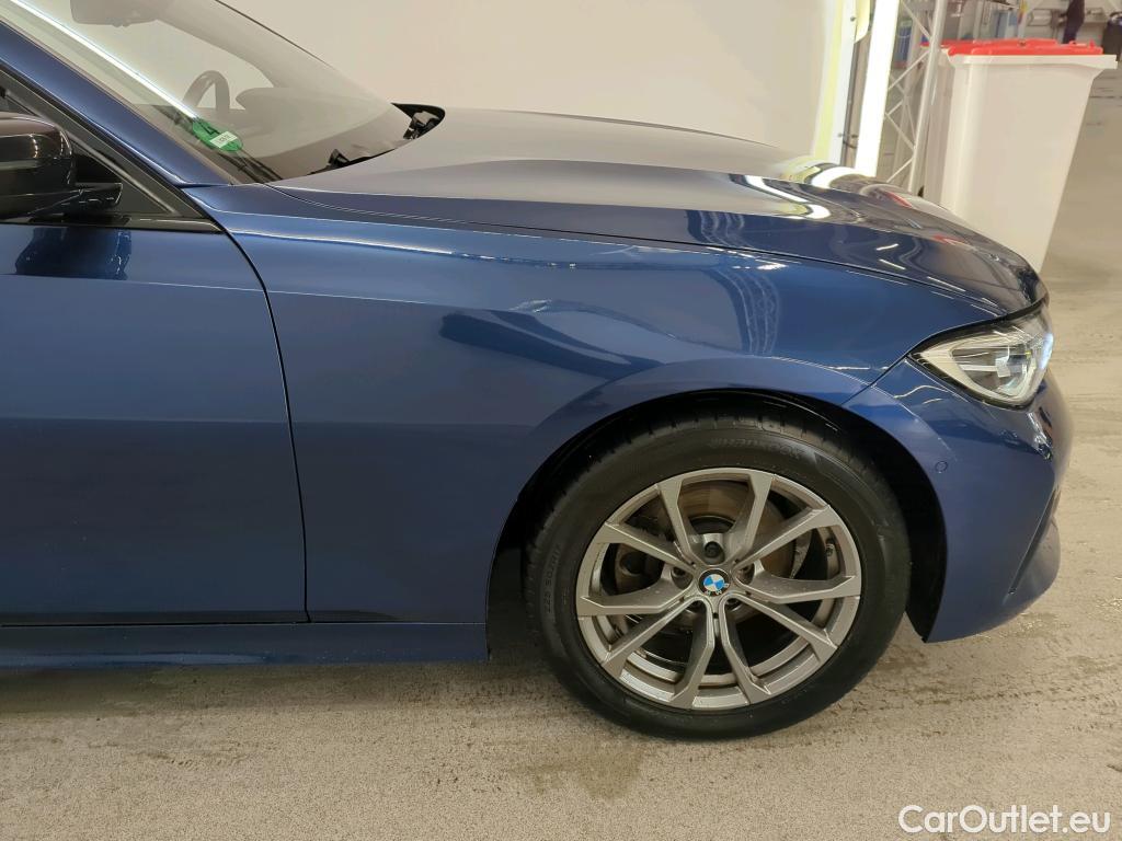 Bmw  Serie 3 BMW 3 Serie Touring 320iA Sport Line #13