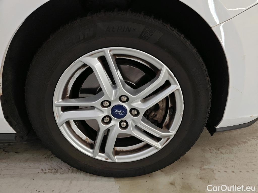 Ford  Focus Ford  1.0 EcoBo 100pk Trend Edition Bus Wagon 5d #13