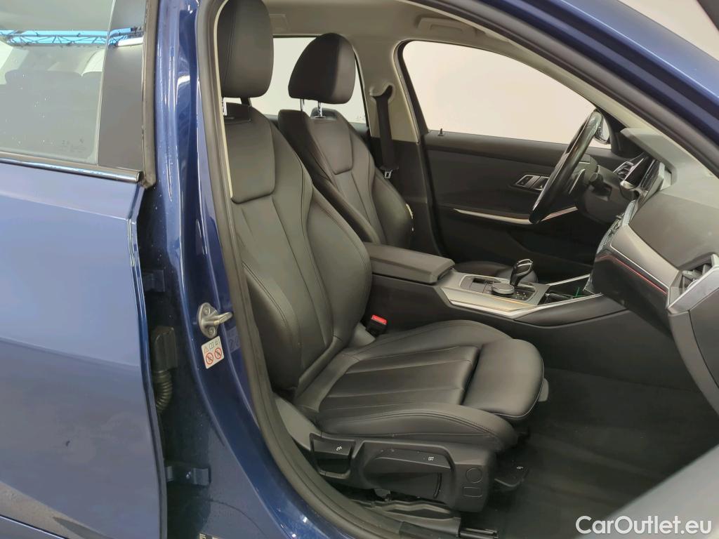 Bmw  Serie 3 BMW 3 Serie Touring 320iA Sport Line #3