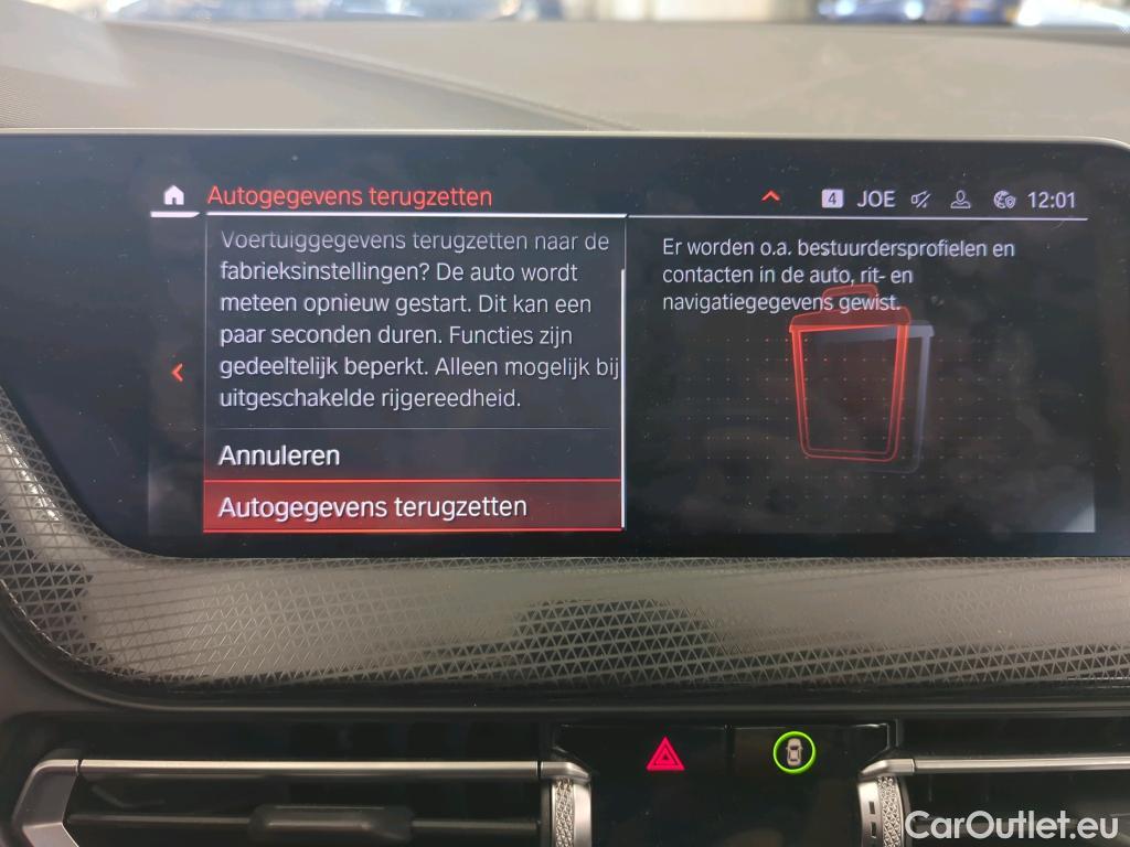 Bmw  Serie 1 BMW 1 18iA 5d Corporate Executive Sport #9