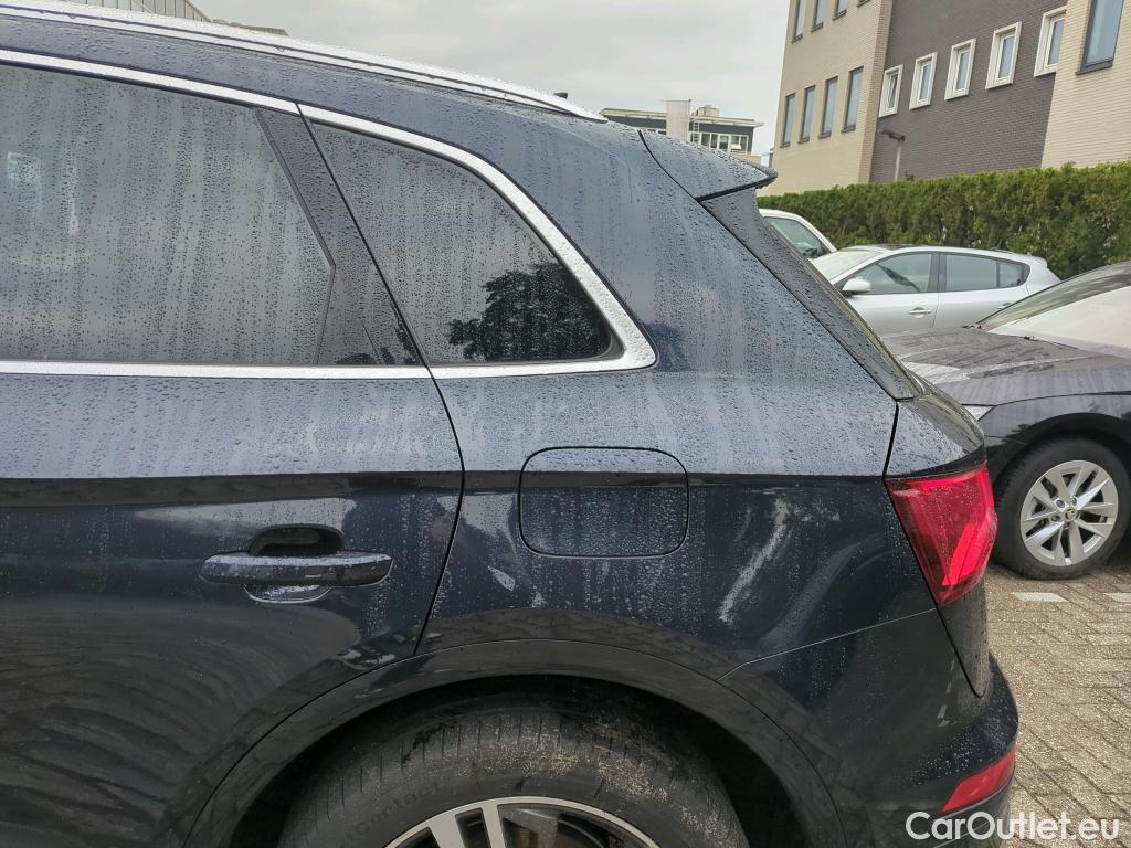Audi  Q5 Audi  55 TFSI e quattro S tronic Competition 5d #57