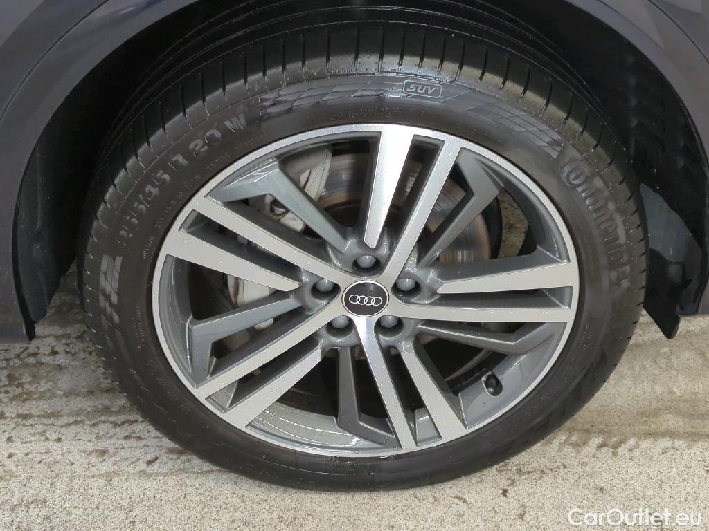 Audi  Q5 Audi  55 TFSI e quattro S tronic Competition 5d #49