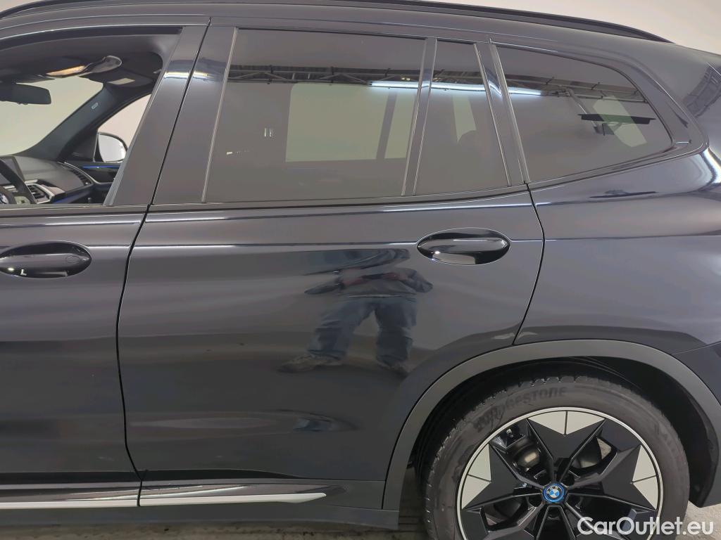 Bmw  iX3 BMW   High Executive 5d + Shadow Line #13