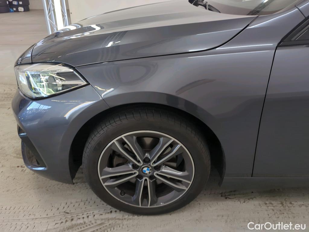 Bmw  Serie 1 BMW 1 18iA 5d Corporate Executive Sport #12