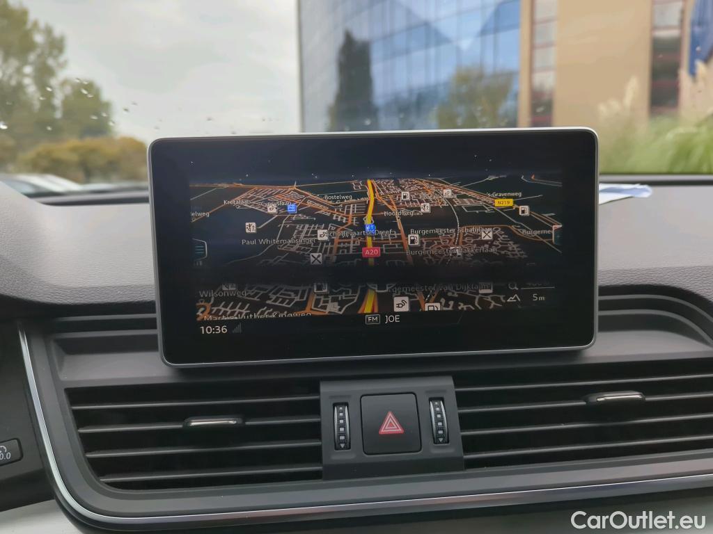 Audi  Q5 Audi  55 TFSI e quattro S tronic Competition 5d #41