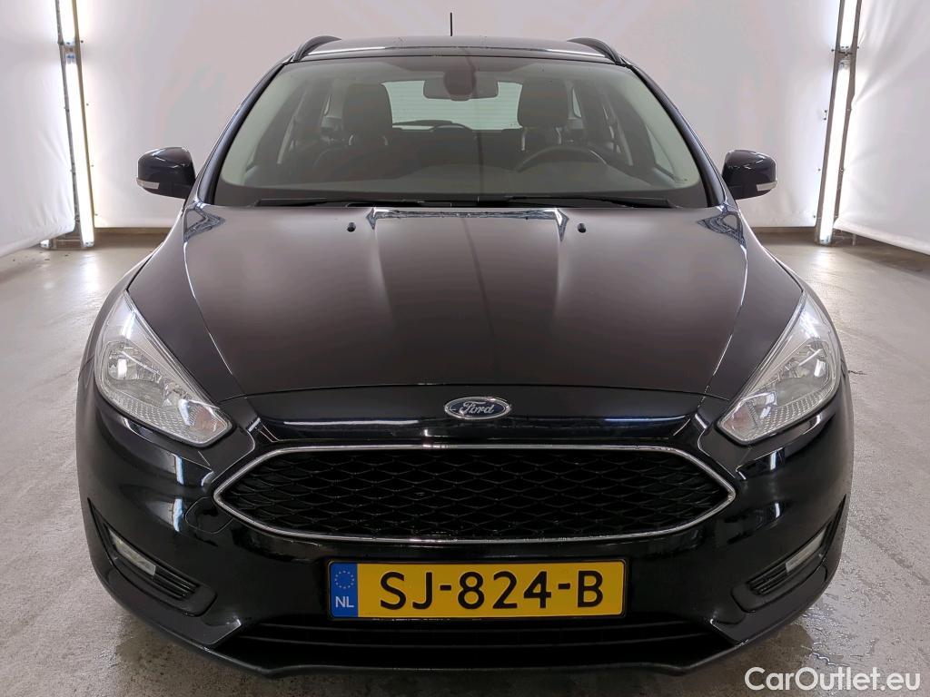 Ford  Focus Ford  1.0 EcoBoost Lease Edition 100 pk Wagon 5d #28